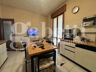 Trilocale in Vendita a Piacenza, 165'000&euro;, 108 m², arredato, con Box