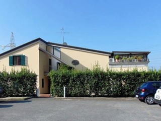 Trilocale in Vendita a Pozzuoli, 169'000&euro;, 55 m², arredato