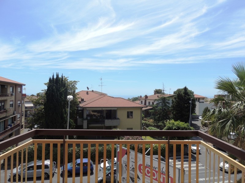 Quadrilocale in Vendita a Gravina di Catania, 139'000&euro;, 119 m²