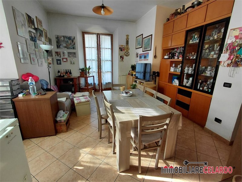 Trilocale in Vendita a Colle di Val D'Elsa, 125'000&euro;, 75 m²