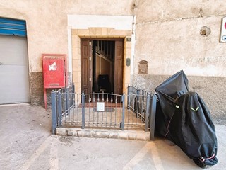 Appartamento in Vendita a Agrigento, 90'000&euro;, 135 m²