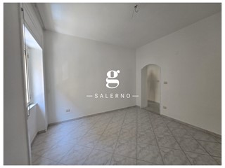 Trilocale in Vendita a Salerno, 229'000&euro;, 79 m²
