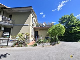 Trilocale in Vendita a Genova, 33'164&euro;, 89 m²