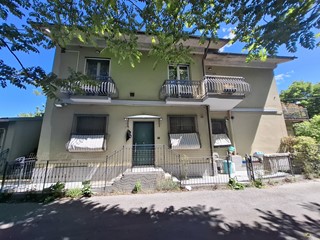 Quadrilocale in Vendita a Genova, 35'123&euro;, 90 m²