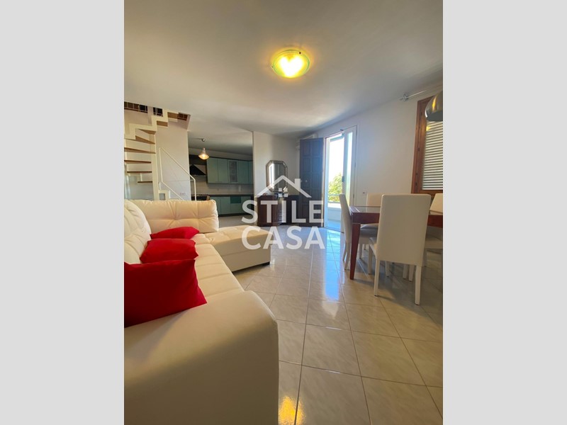 Appartamento in Vendita a Santa Croce sull'Arno, 175'000&euro;, 94 m², arredato, con Box
