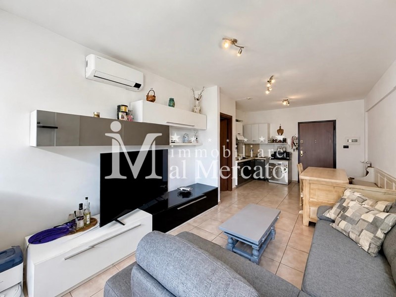 Bilocale in Vendita a Lucca, zona Pontetetto, 140'000&euro;, 50 m², arredato