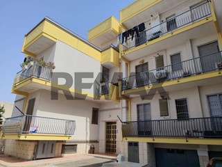 Appartamento in Vendita a Laterza, 100'000&euro;, 100 m²