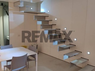 Monolocale in Vendita a Catania, 99'000&euro;, 85 m²