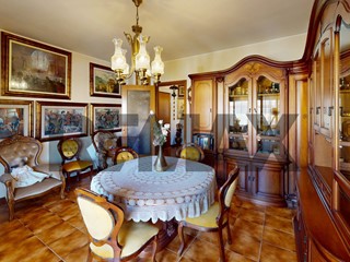 Appartamento in Vendita a Livorno, 190'000&euro;, 120 m²