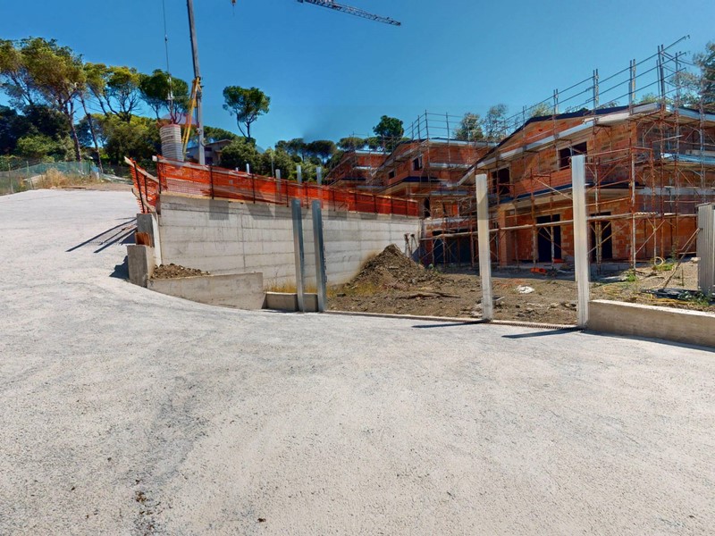 Appartamento in Vendita a Magione, 375'000&euro;, 230 m²