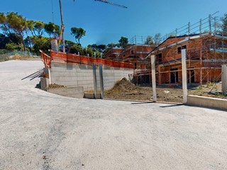 Appartamento in Vendita a Magione, 375'000&euro;, 230 m²