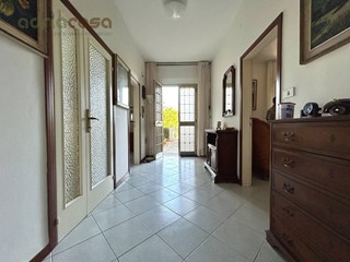 Quadrilocale in Vendita a Riccione, 260'000&euro;, 150 m²