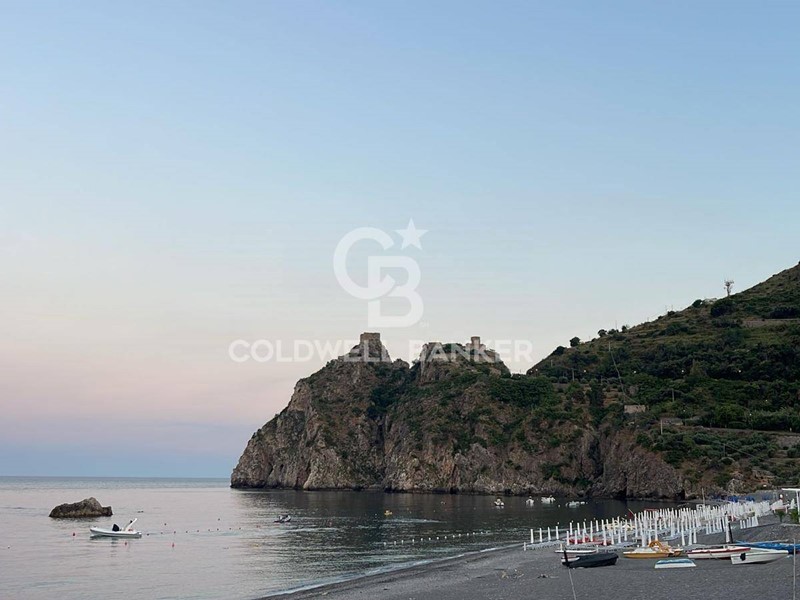 Bilocale in Vendita a Sant'Alessio Siculo, 129'000&euro;, 46 m²