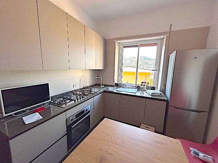 Trilocale in Affitto a San Benedetto del Tronto, 700&euro;, 60 m²