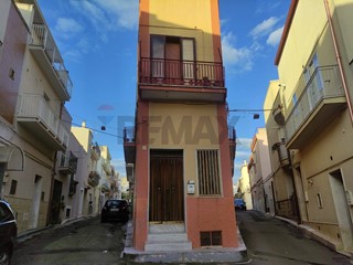 Quadrilocale in Vendita a Laterza, 75'000&euro;, 60 m²