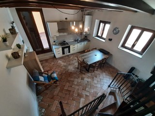 Trilocale in Vendita a Polpenazze del Garda, 260'000&euro;, 110 m², arredato, con Box
