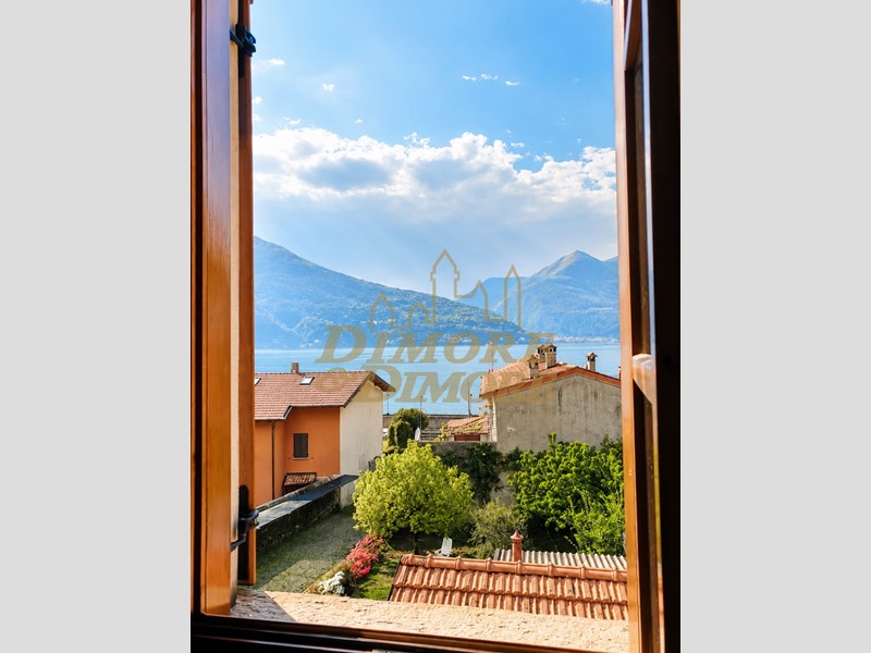 Bilocale in Vendita a Maccagno con Pino e Veddasca, 198'000&euro;, 57 m²