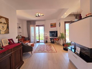 Appartamento in Vendita a Arcola, 387'000&euro;, 163 m²
