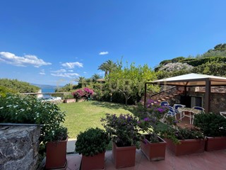 Quadrilocale in Vendita a Monte Argentario, 395'000&euro;, 74 m²