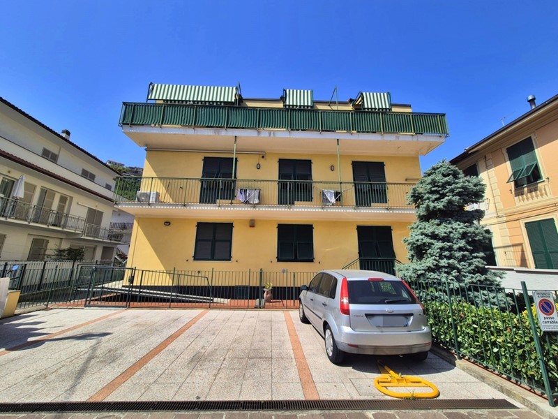 Quadrilocale in Vendita a Casarza Ligure, 205'000&euro;, 80 m²