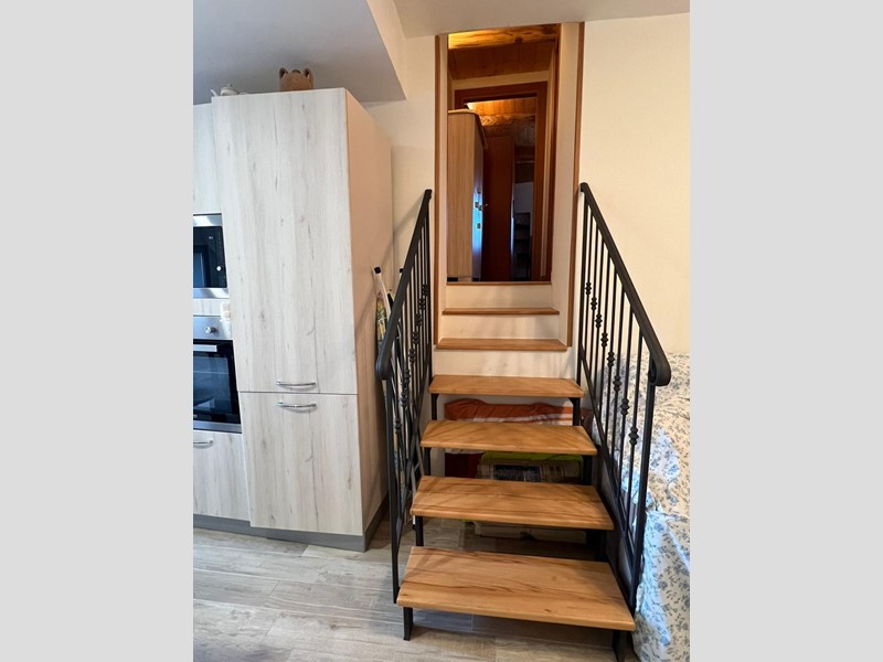 Trilocale in Vendita a Caselle in Pittari, 90'000&euro;, 85 m², arredato