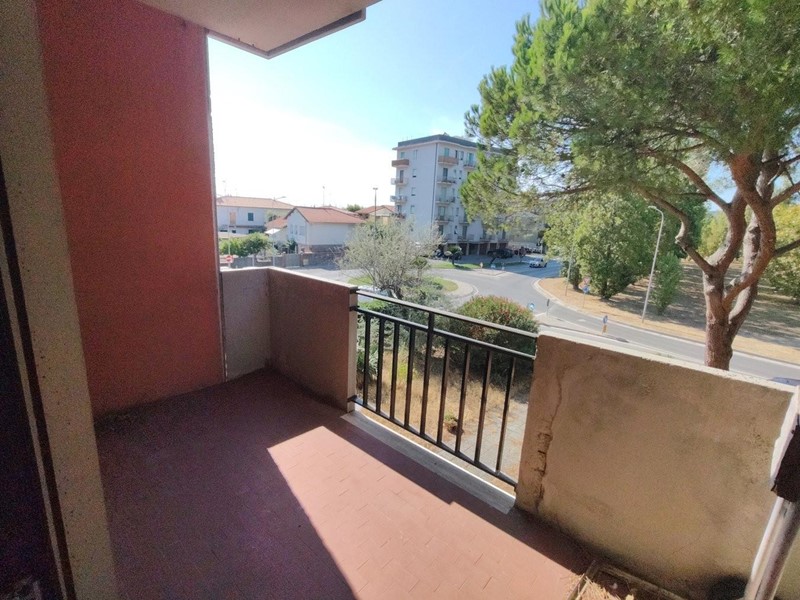 Quadrilocale in Vendita a Rosignano Marittimo, zona Rosignano Solvay, 180'000&euro;, 85 m²