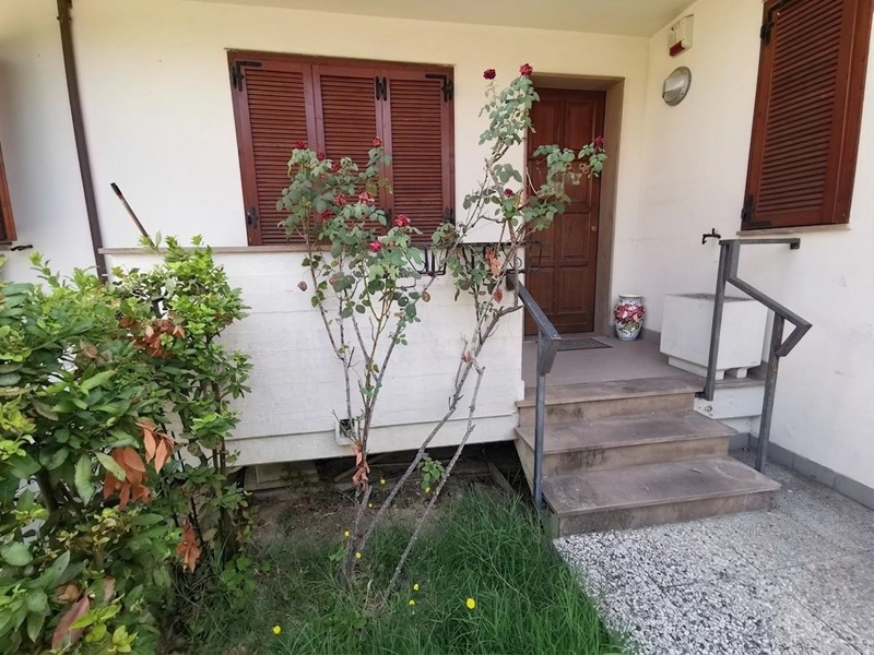 Trilocale in Vendita a Fucecchio, 185'000&euro;, 70 m², con Box