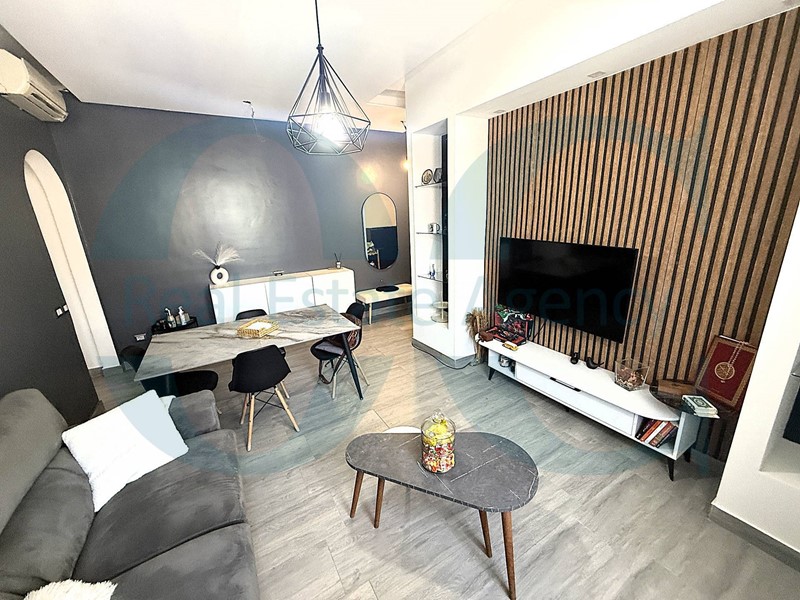 Trilocale in Vendita a Trezzano sul Naviglio, 249'000&euro;, 90 m²