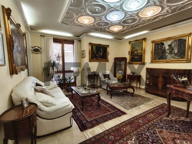 Appartamento in Vendita a Calascibetta, 150'000&euro;, 160 m²