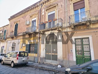 Trilocale in Vendita a Catania, 250'000&euro;, 105 m²