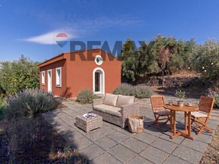 Monolocale in Vendita a Biancavilla, 45'000&euro;, 90 m²