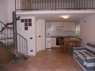 Monolocale in Affitto a Pontedera, 500&euro;, 38 m², arredato