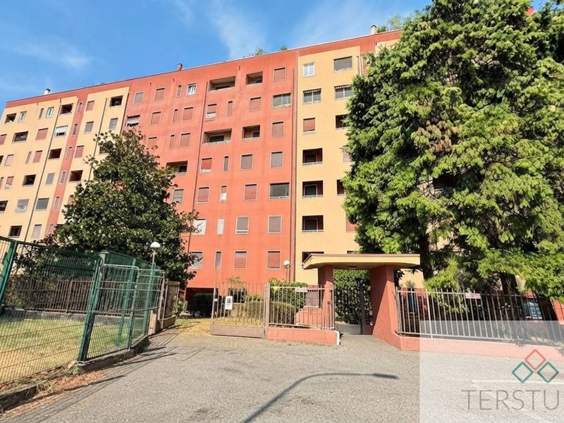 Trilocale in Vendita a Monza, 208'000&euro;, 110 m²