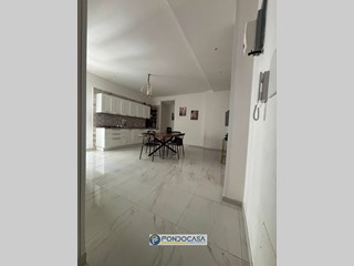 Trilocale in Vendita a Salerno, 275'000&euro;, 100 m²