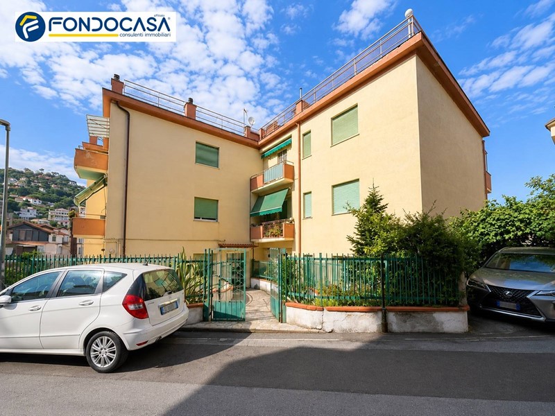Trilocale in Vendita a Albissola Marina, 189'000&euro;, 70 m²