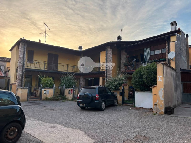 Bilocale in Vendita a Remedello, 78'000&euro;, 75 m²
