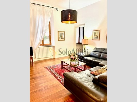 Appartamento in Affitto a Siena, zona Centro storico, 1'500&euro;, 120 m², arredato