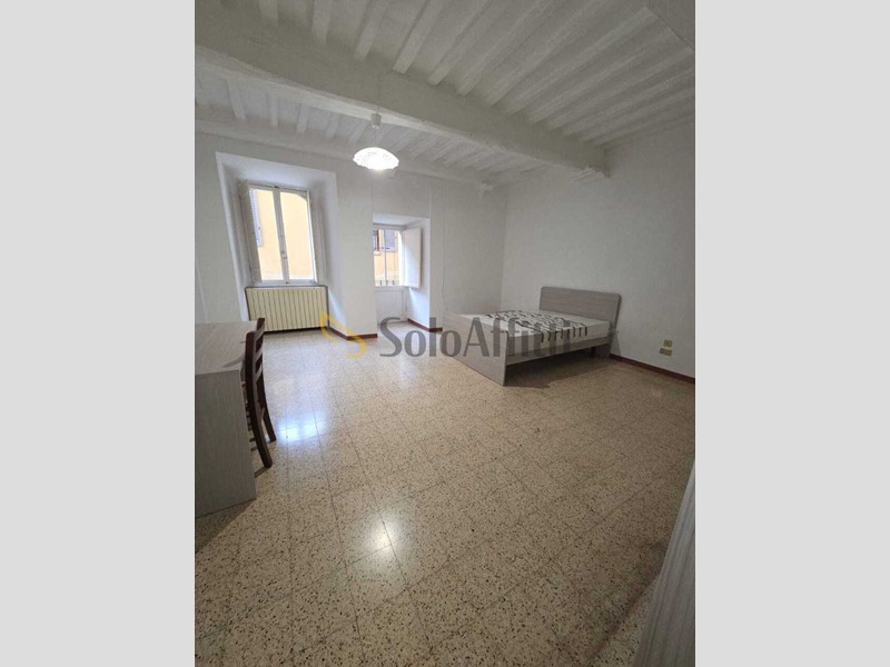 Appartamento in Affitto a Siena, zona Centro storico, 710&euro;, 85 m², arredato