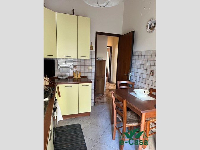 Trilocale in Vendita a Messina, 250&euro;, 100 m²