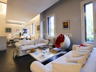 Appartamento in Vendita a Firenze, 1'100'000&euro;, 165 m², arredato