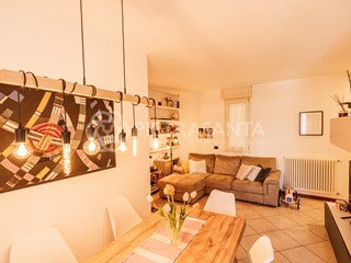 Appartamento in Vendita a Viareggio, 320'000&euro;, 86 m², arredato