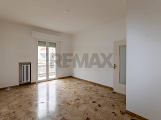 Appartamento in Vendita a Chiaravalle, 115'000&euro;, 108 m²