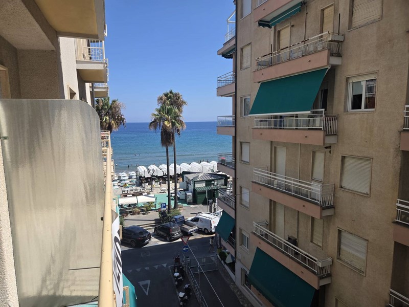 Quadrilocale in Vendita a Alassio, 800'000&euro;, 78 m²