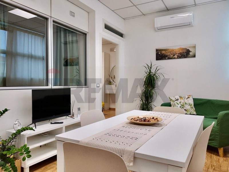 Trilocale in Vendita a Ancona, 119'000&euro;, 80 m²