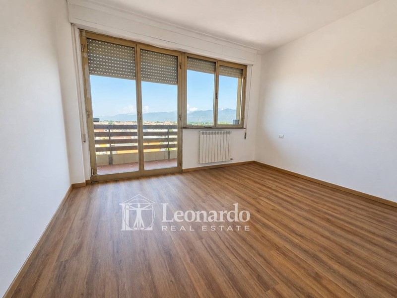 Quadrilocale in Vendita a Viareggio, 286'000&euro;, 75 m²