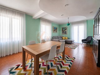 Appartamento in Vendita a Sassari, 188'000&euro;, 142 m²