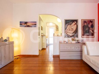 Trilocale in Vendita a Milano, 230'000&euro;, 80 m²