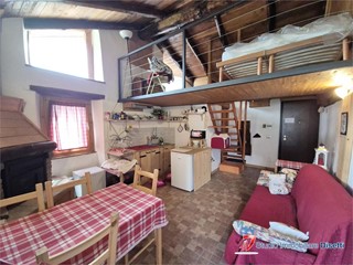 Bilocale in Vendita a Malonno, 43'000&euro;, 44 m²