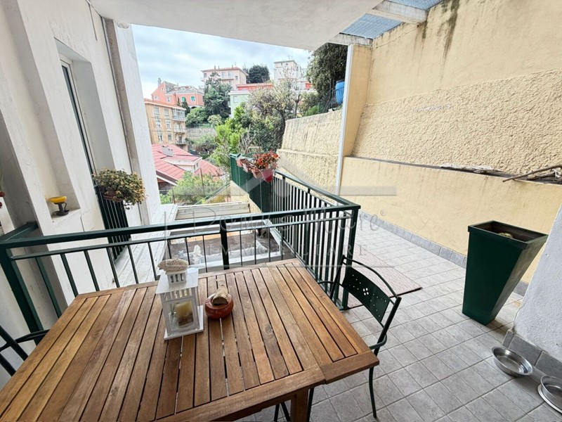 Trilocale in Affitto a Savona, 50 m², arredato