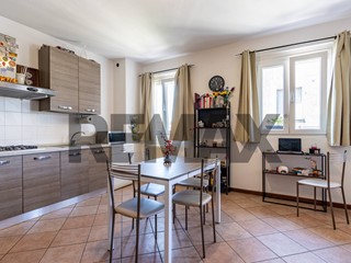 Bilocale in Vendita a Cantù, 95'000&euro;, 50 m²